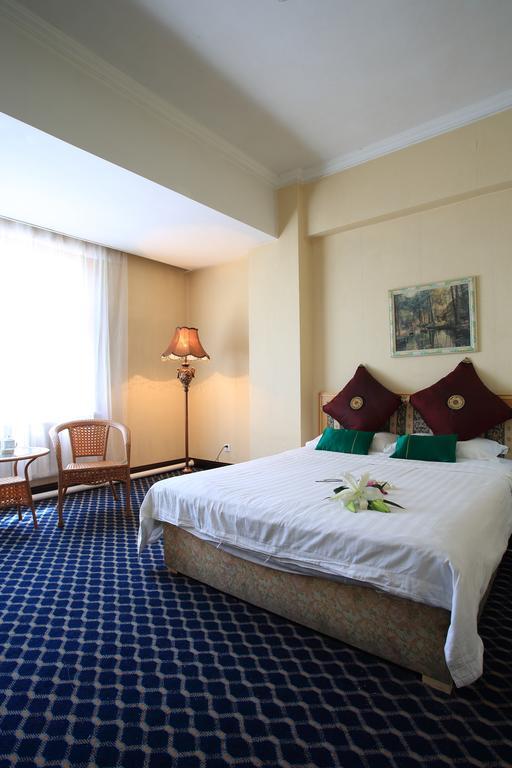Dalian Haiyuwang Hotel Exterior photo